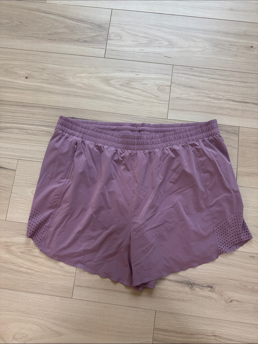 Women's Lightweight Mauve Hustle 4.5in Athletic Shorts